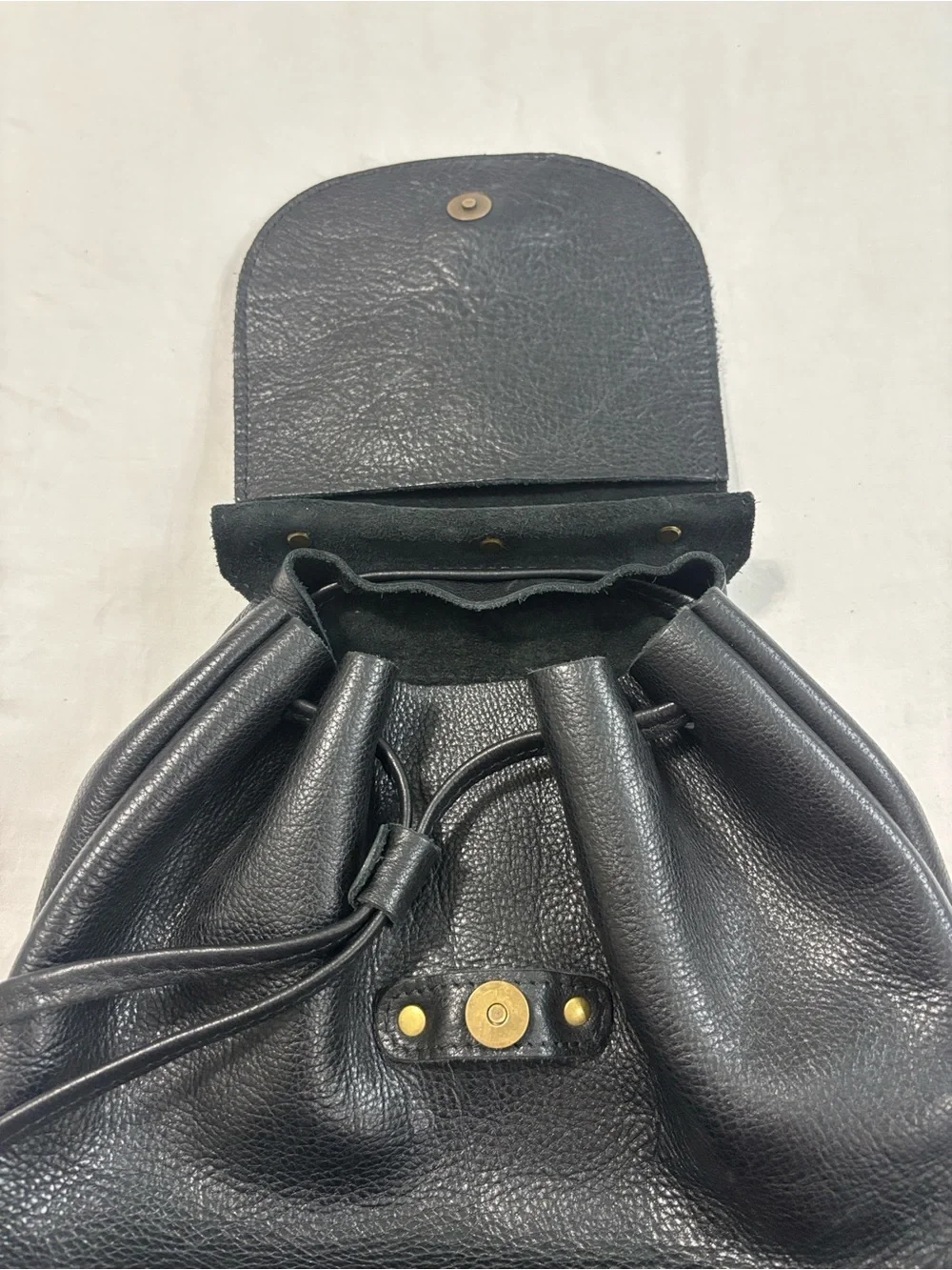 Portland Leather Goods Bucket Backpack in Pebbled Black